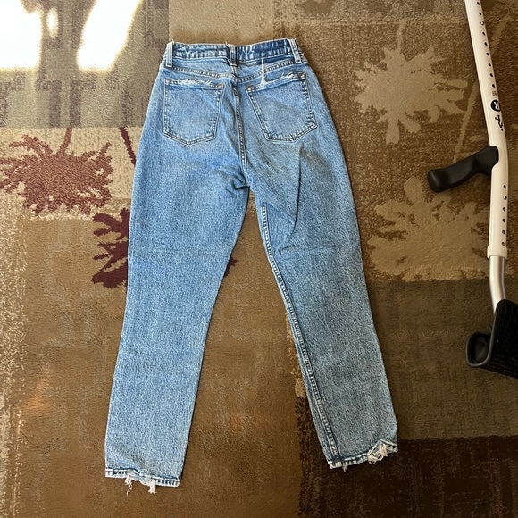 Abercrombie & Fitch The Mom High Rise curve love Jean size 25/0 regular length - Picture 5 of 8